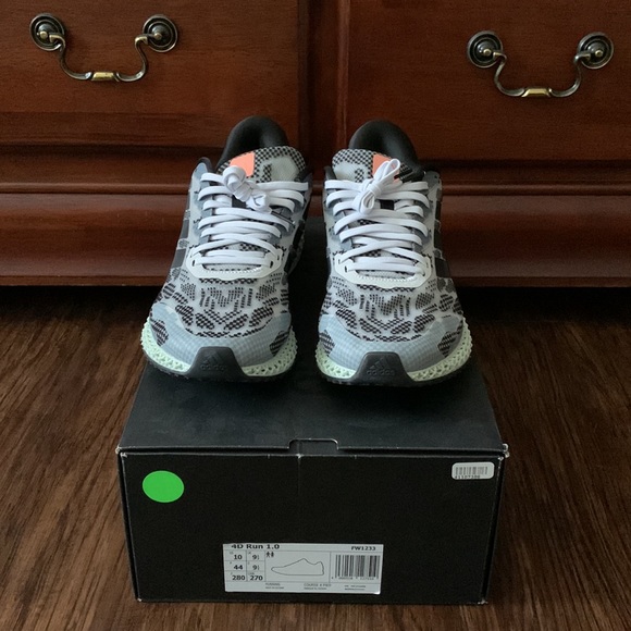 Mens Adidas 4D Run 1.0 Signal Coral size 10 with box - Picture 2 of 7